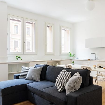 Altido Lovely 1-Bed Flat With Balcony & Free Parking Milán Exteriér fotografie